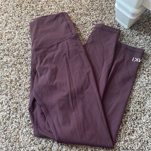 laki activewear brand! size small, maroon
